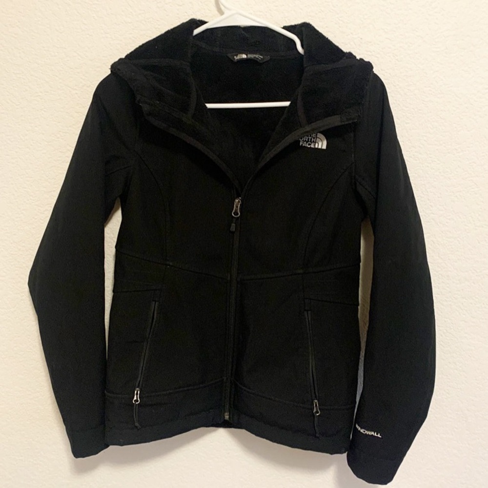 The North Face Women’s XS Windwall Winter Snow Jacket Fuzzy Inside